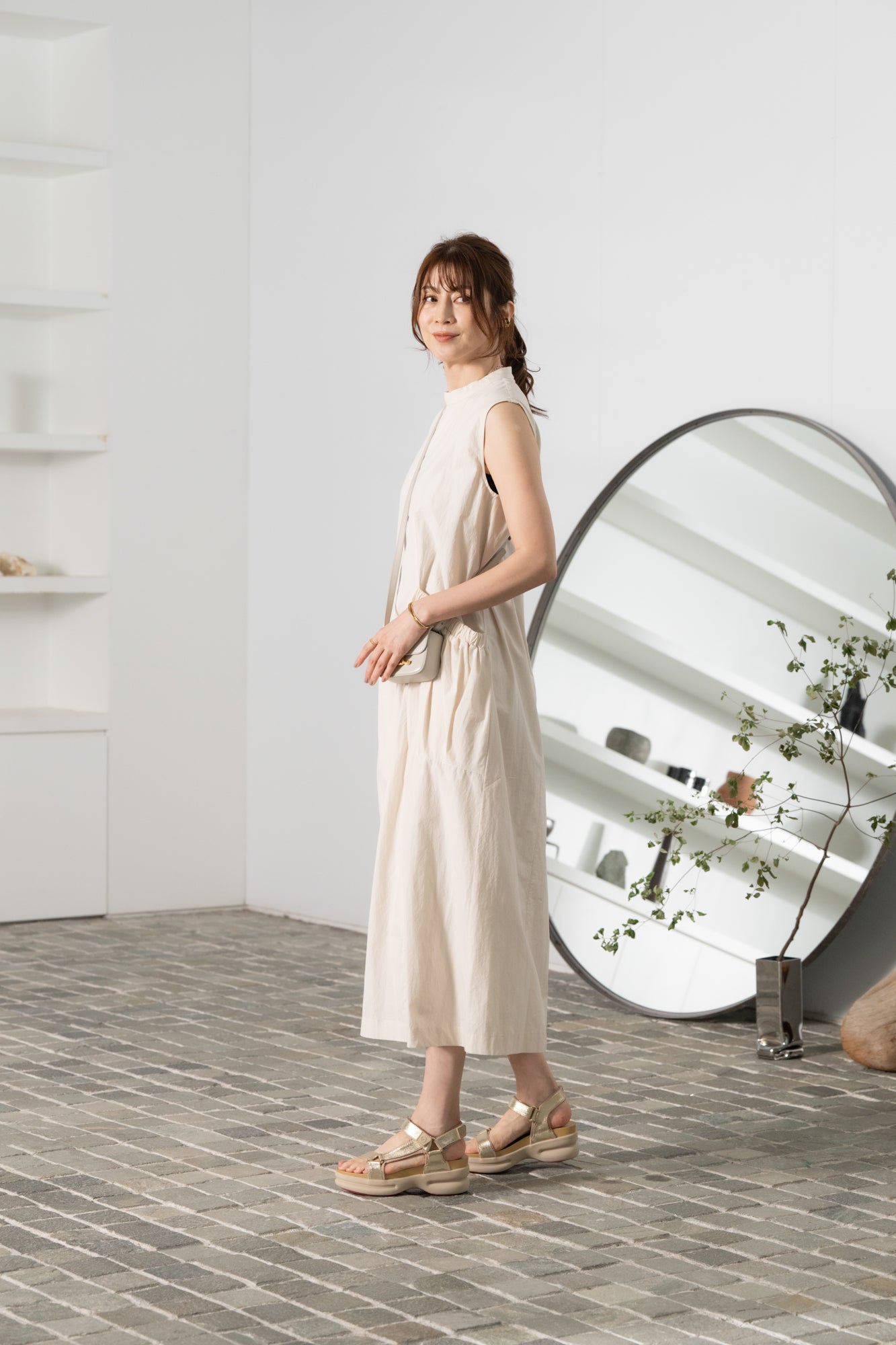 CONCRETE-51213-GOLD/SESAM