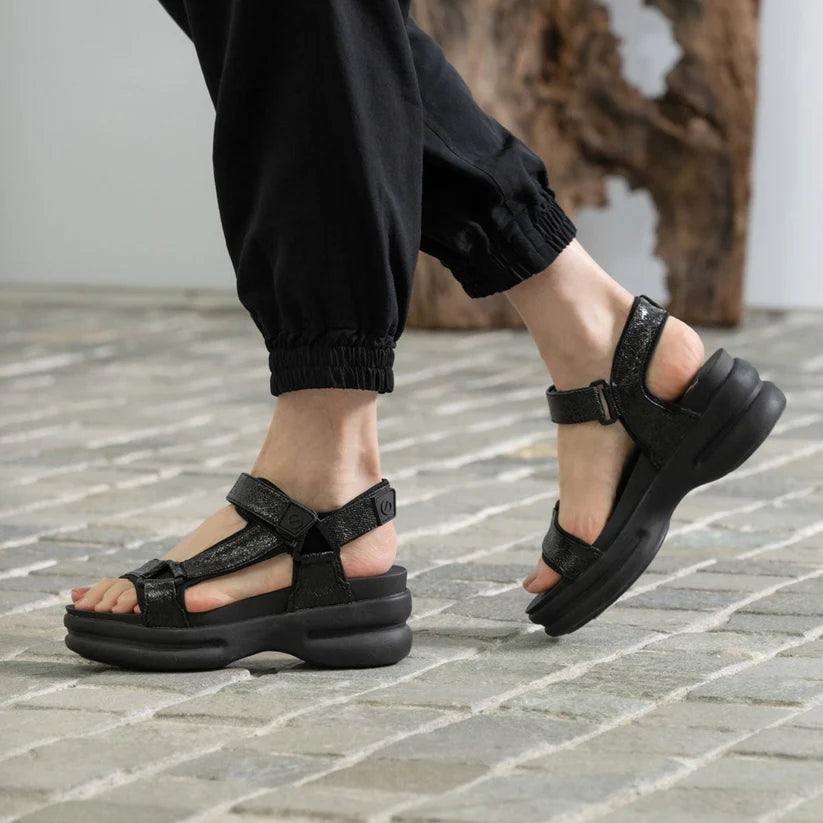 CONCRETE-61216-BLACK – NO NAME