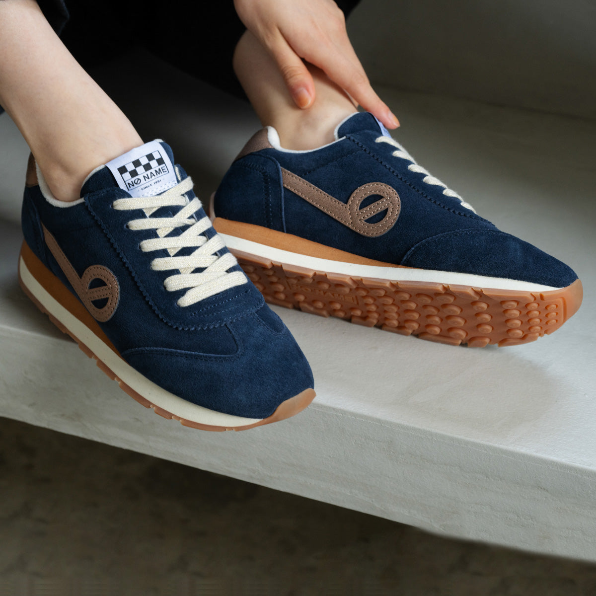 CITY RUN-52160W-NAVY – NO NAME