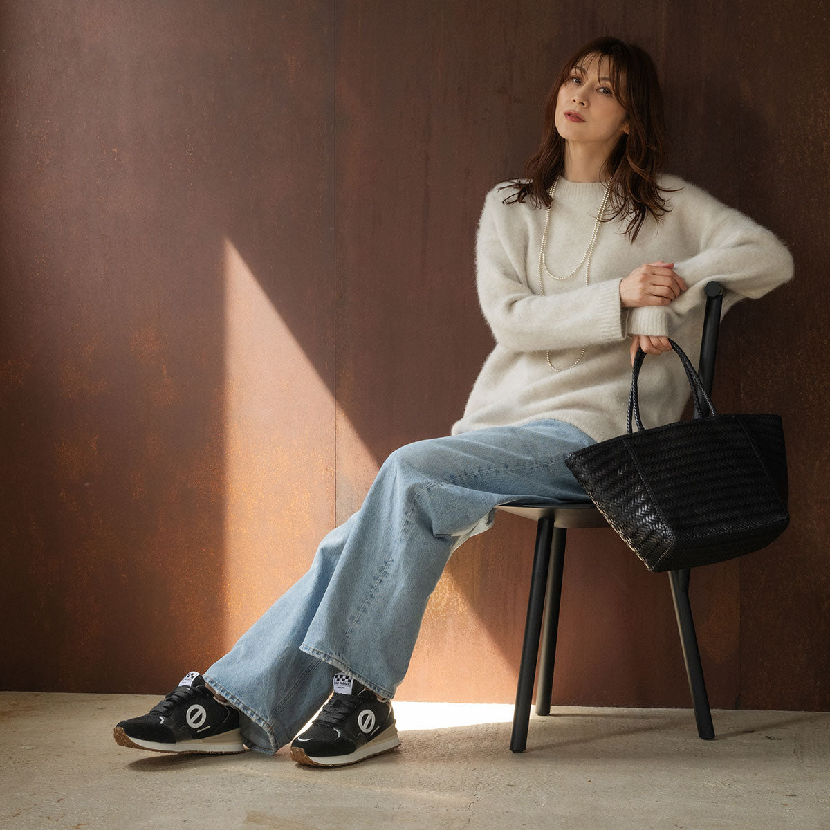 TOVA-52561W-BLACK – NO NAME