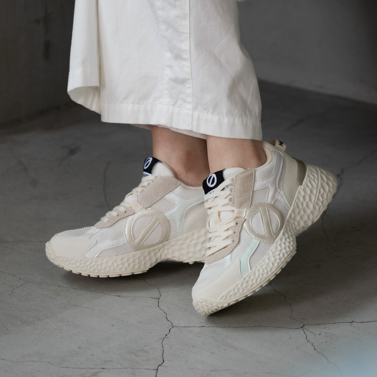 CARTER/2-61531W-DOVE