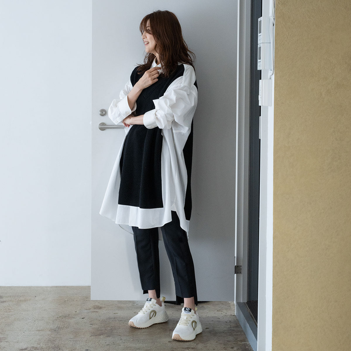 CARTER-61529W-WHITE/GOLD