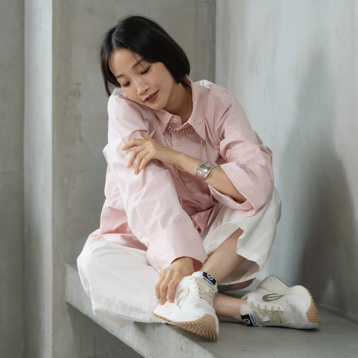 CARTER-61529W-WHITE/GOLD