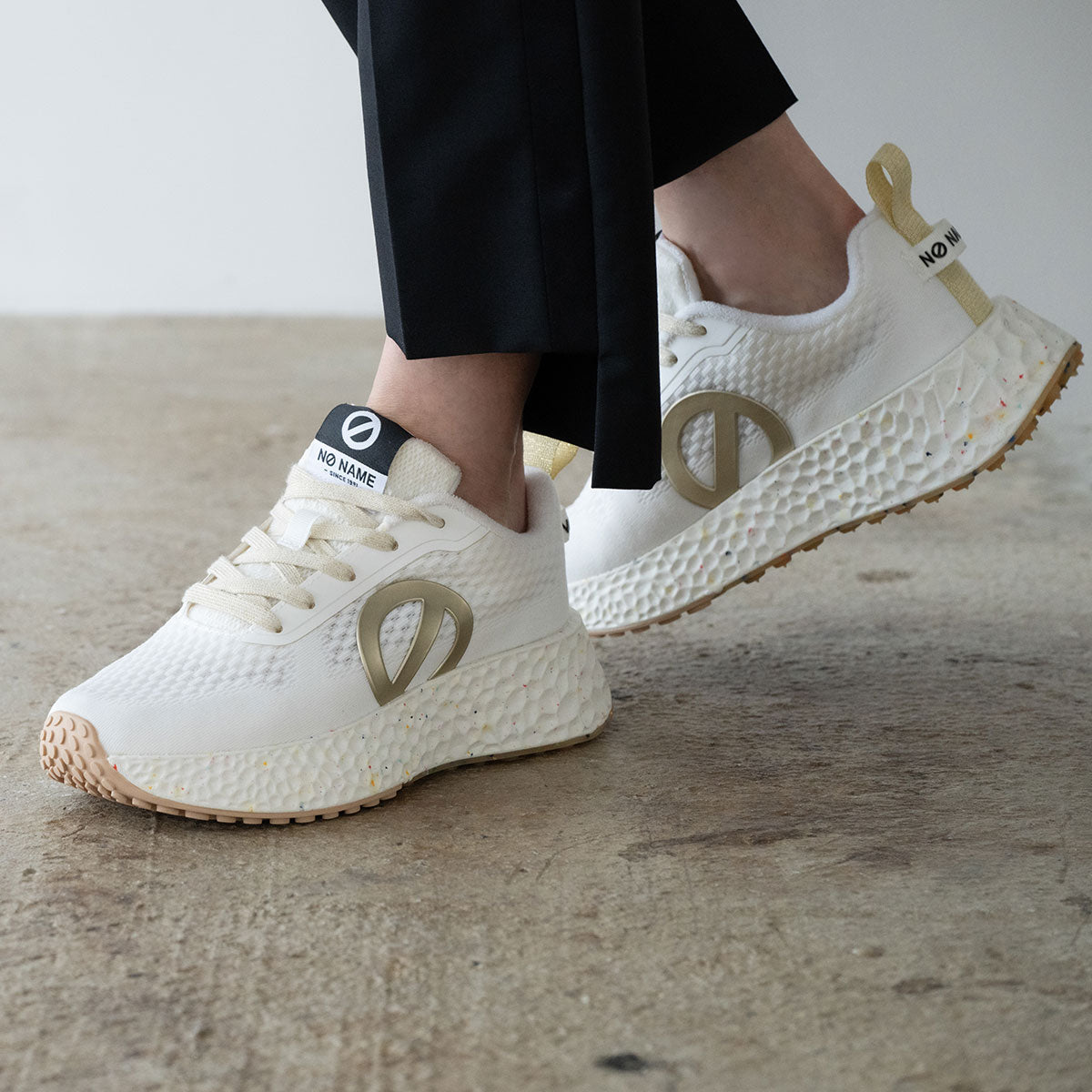 CARTER-61529W-WHITE/GOLD