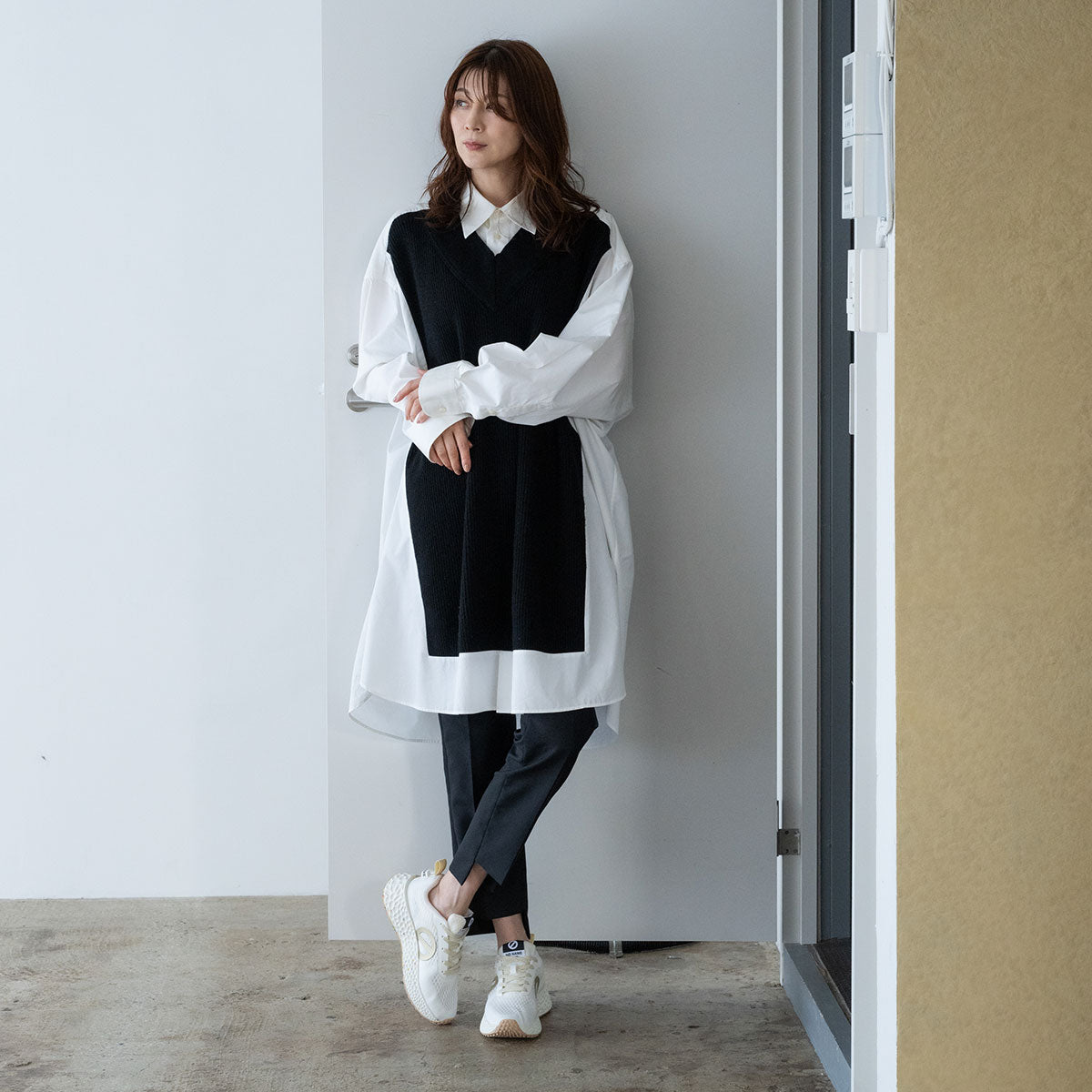 CARTER-61529W-WHITE/GOLD