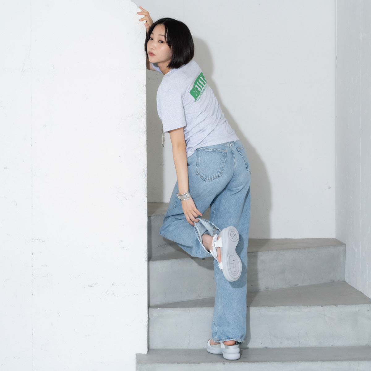 CONCRETE-61233-SILVER