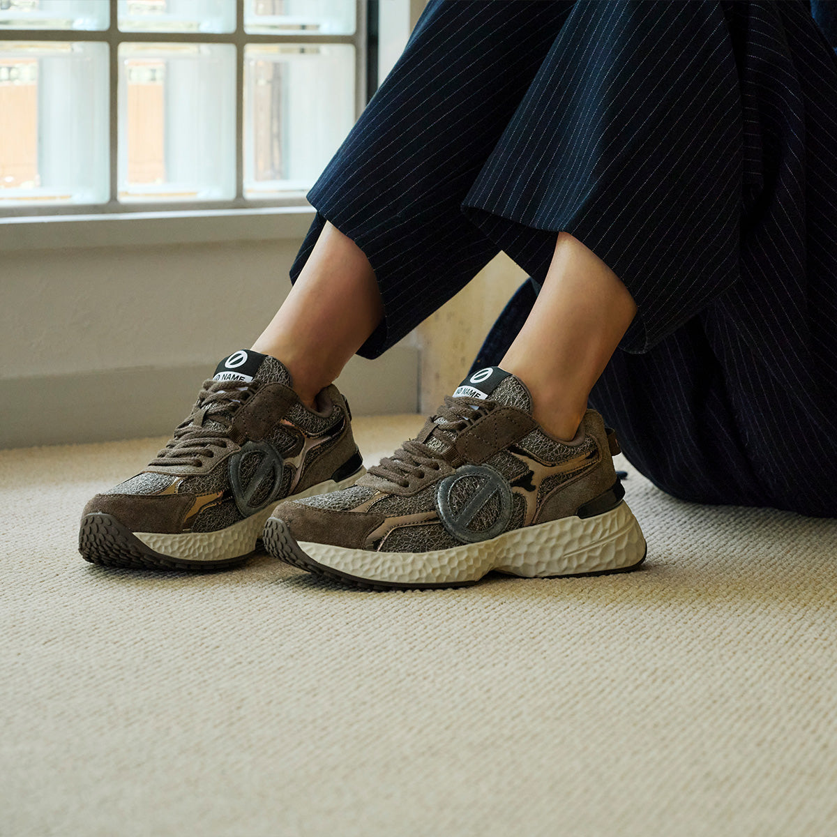 CARTER/2-62540W-GREY