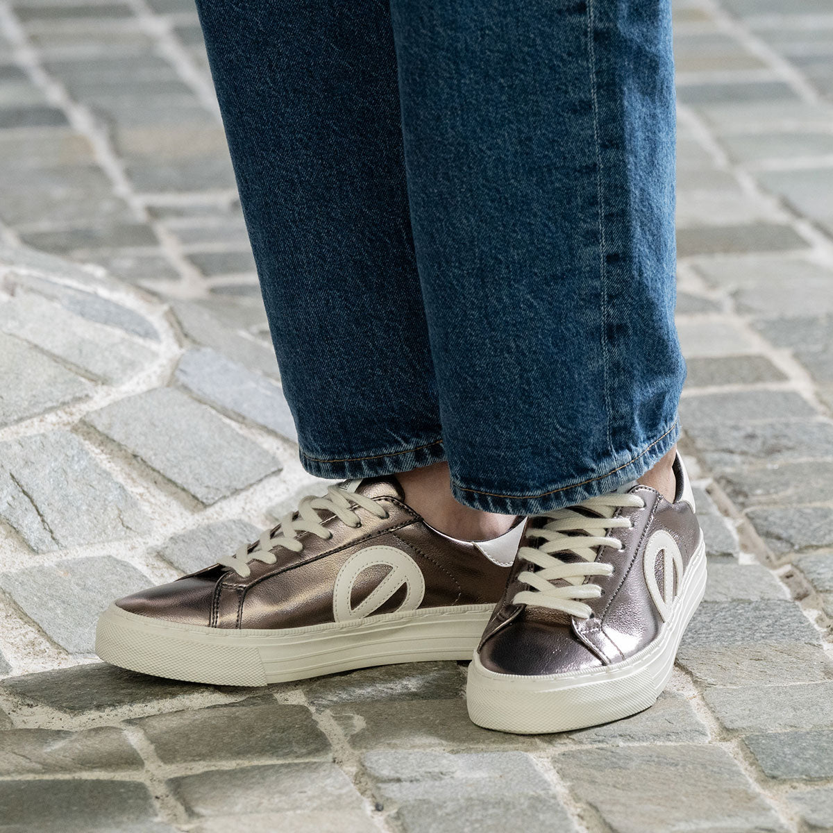 STRIKE-32639-ANTIK – NO NAME