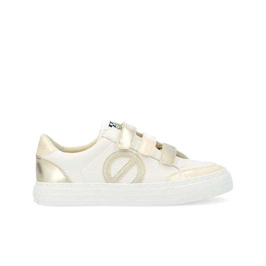 STRIKE-41258-GOLD