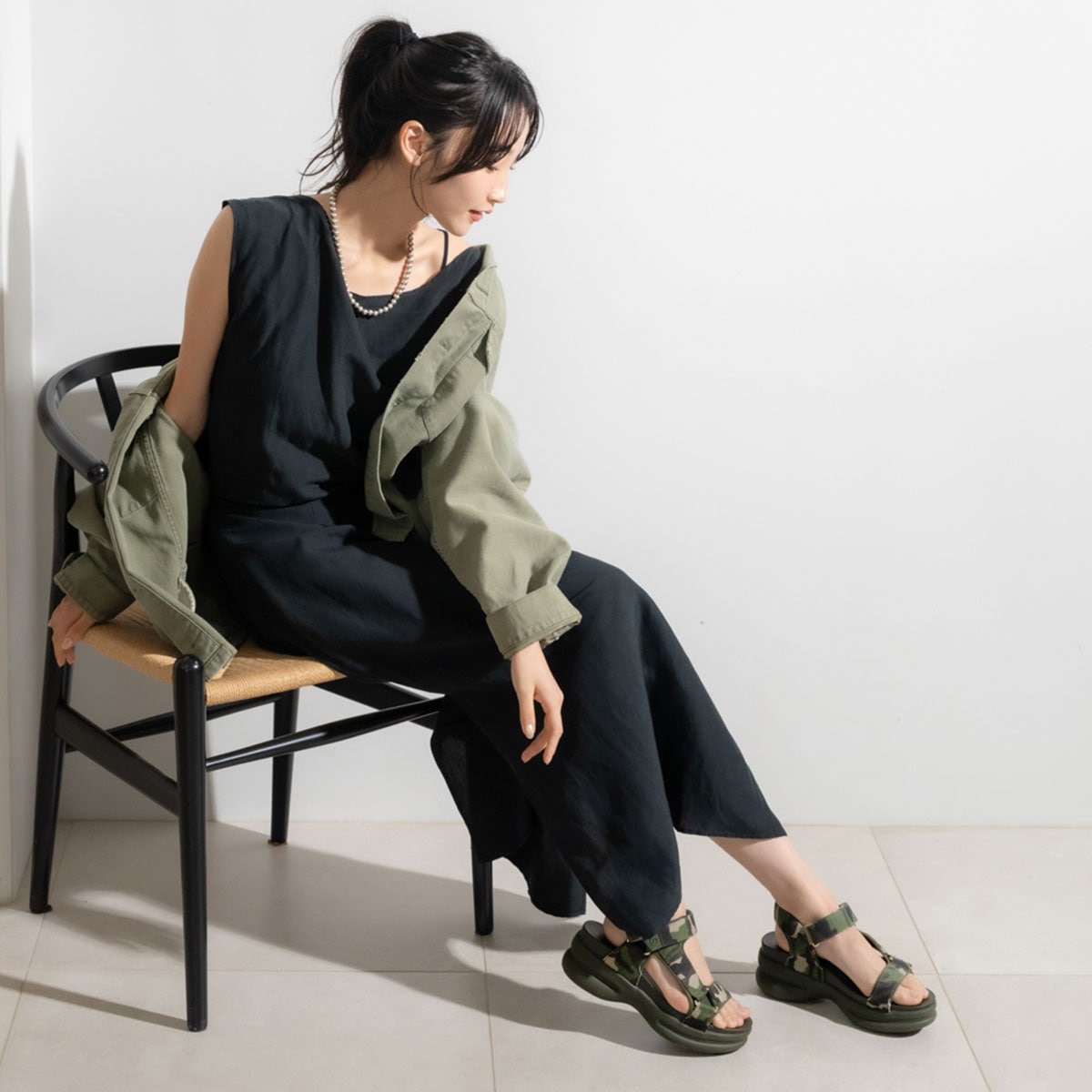 CONCRETE-41231-KAKI/KAKI