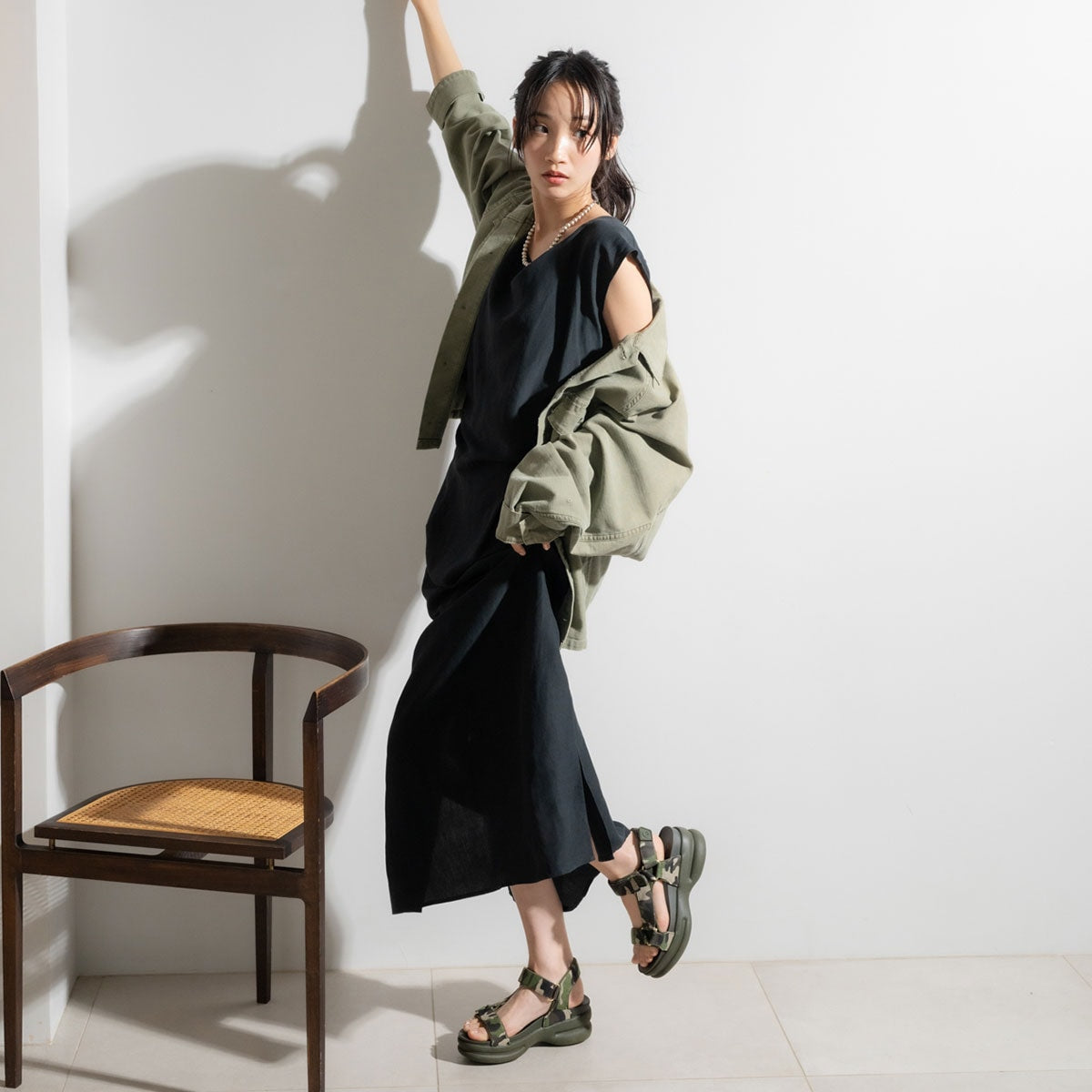 CONCRETE-41231-KAKI/KAKI – NO NAME