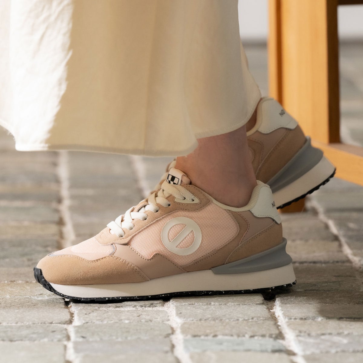 TOVA-41561/J-NUDE/WHITE – NO NAME