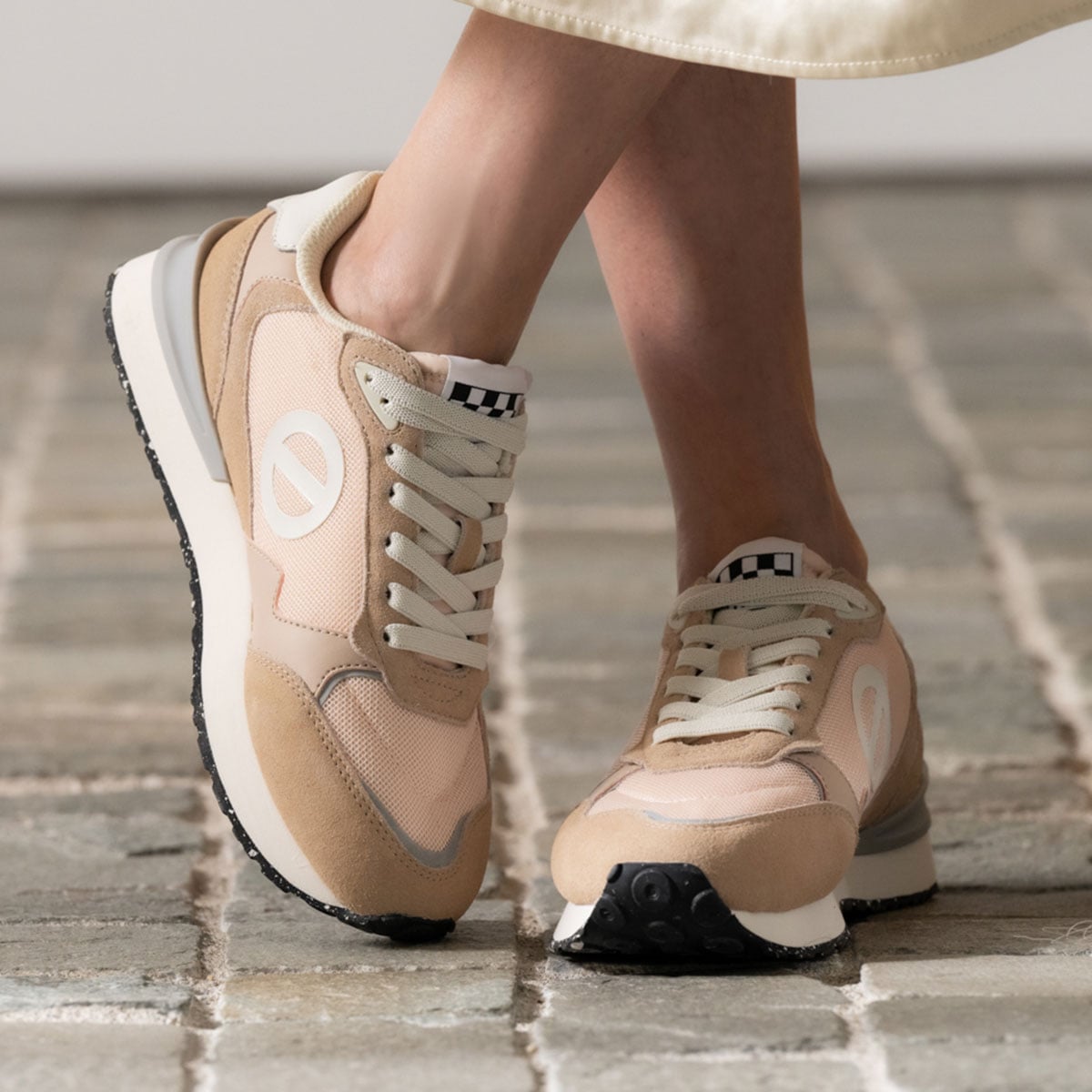 TOVA-41561/J-NUDE/WHITE – NO NAME