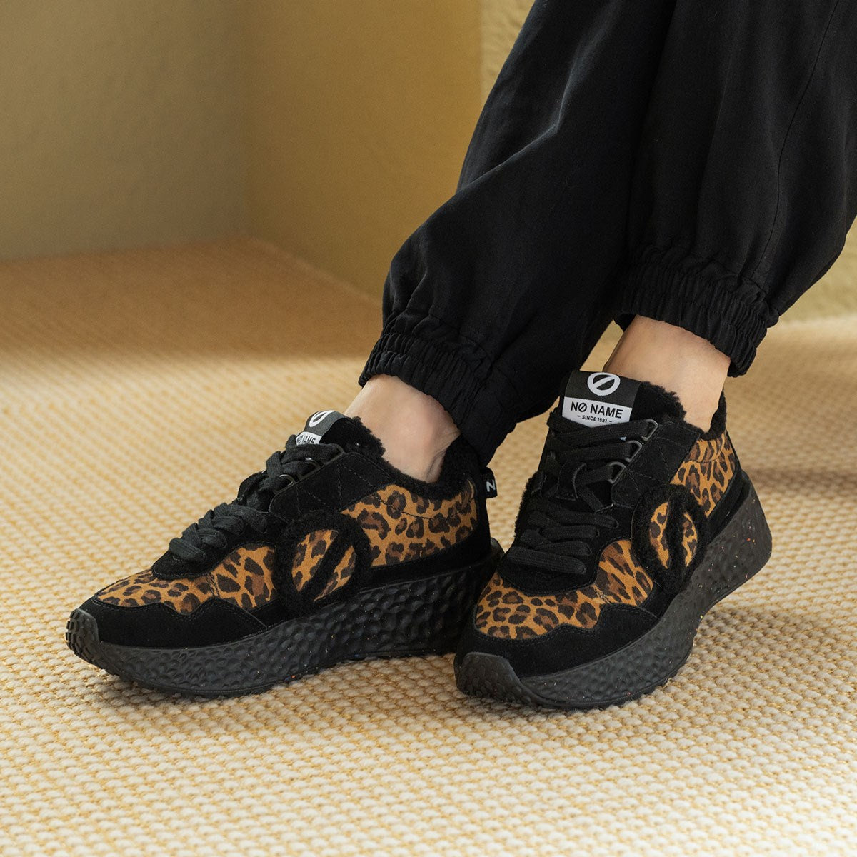 CARTER-42181/J-BLACK