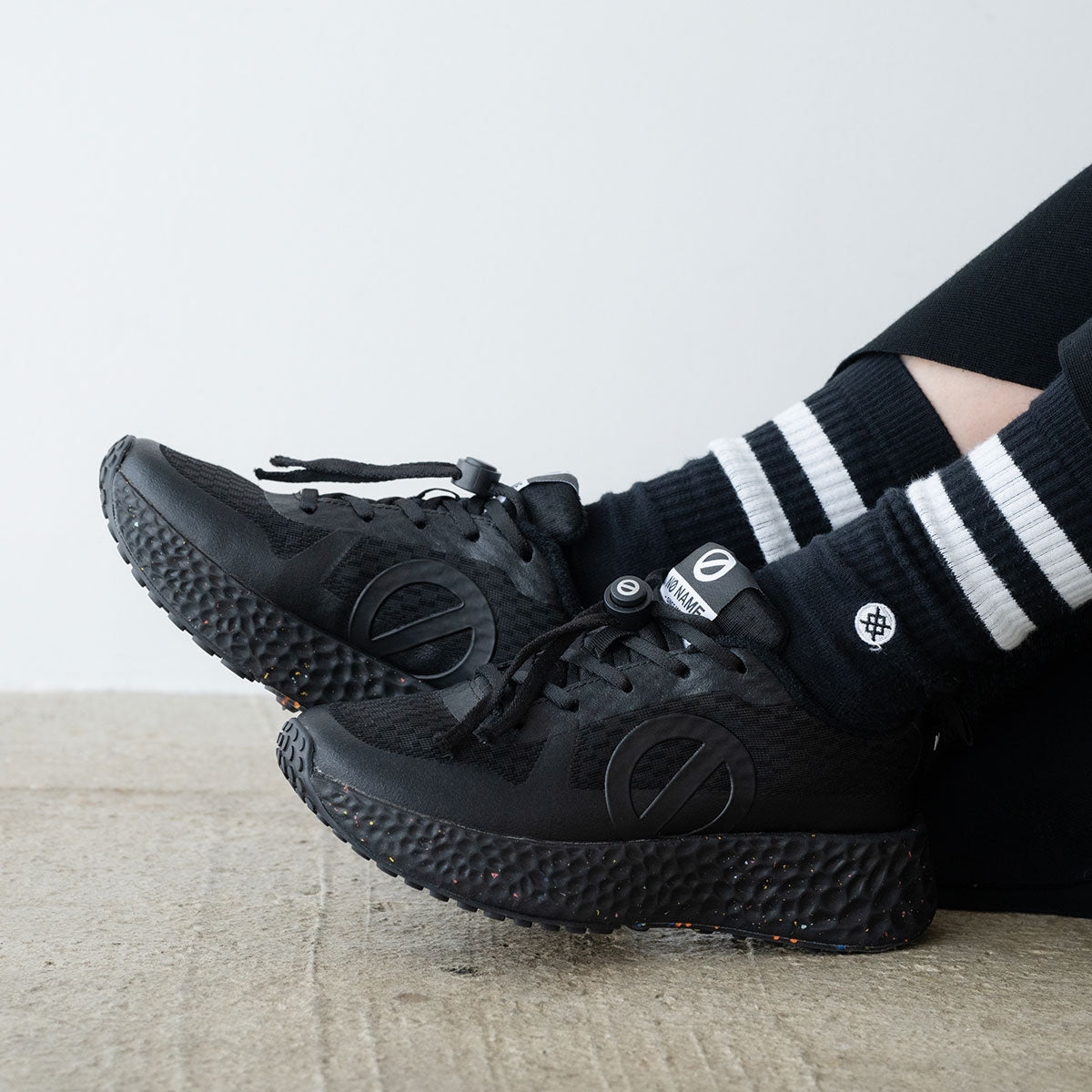 CARTER-52824W-BLACK