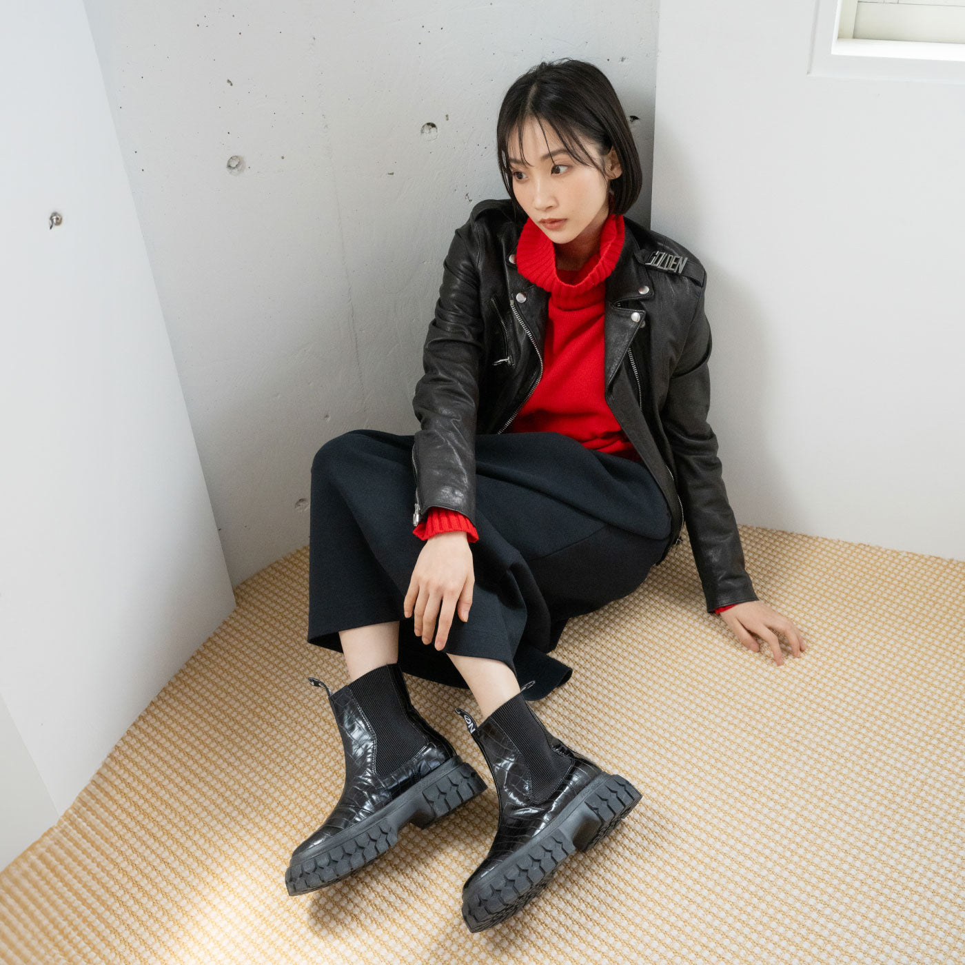 GRAVITEE-42934W-BLACK – NO NAME